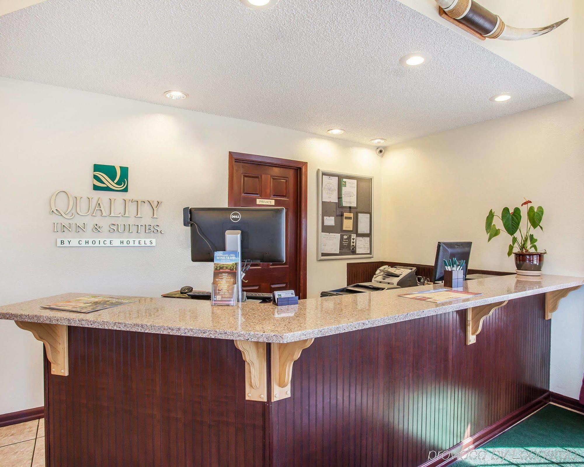 Quality Inn And Suites Toppenish מראה חיצוני תמונה